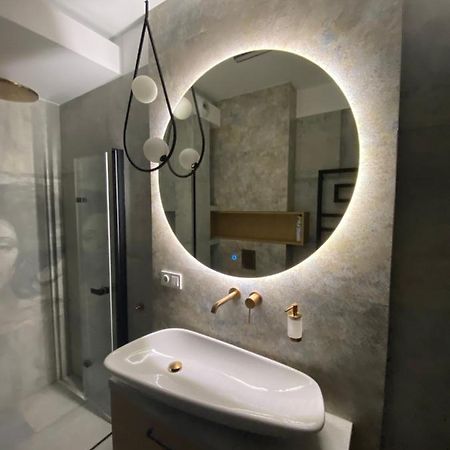 Apartamenty Legnicka Wroclaw Centrum エクステリア 写真