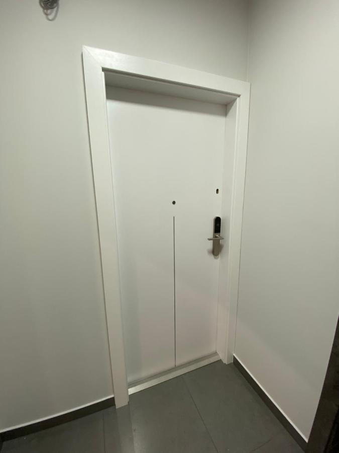 Apartamenty Legnicka Wroclaw Centrum エクステリア 写真