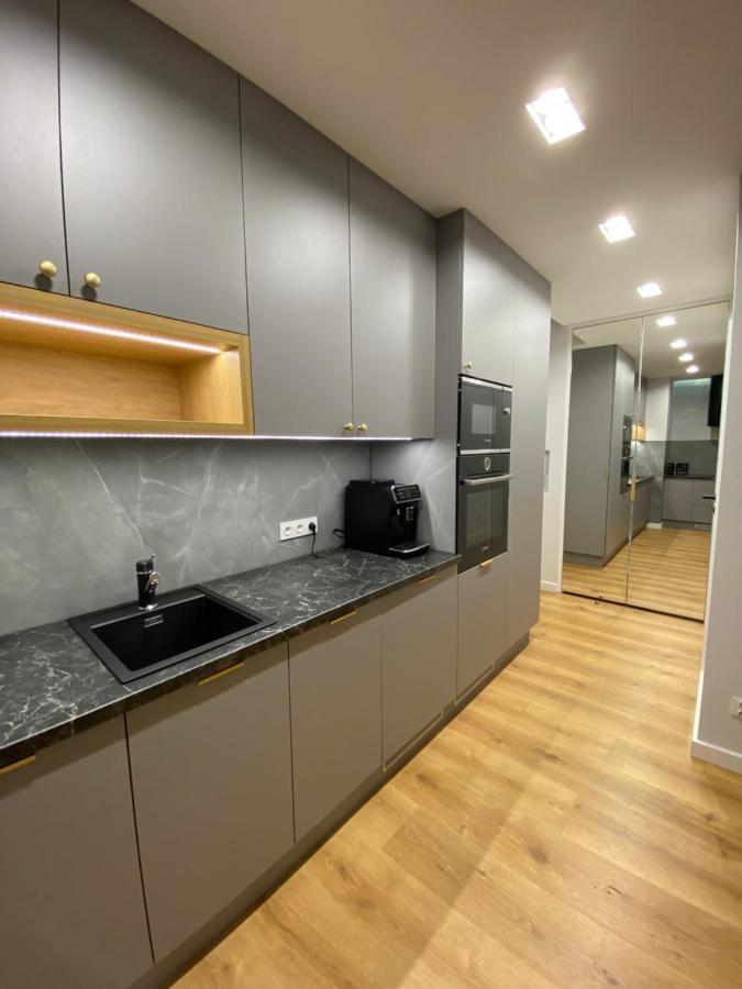 Apartamenty Legnicka Wroclaw Centrum エクステリア 写真
